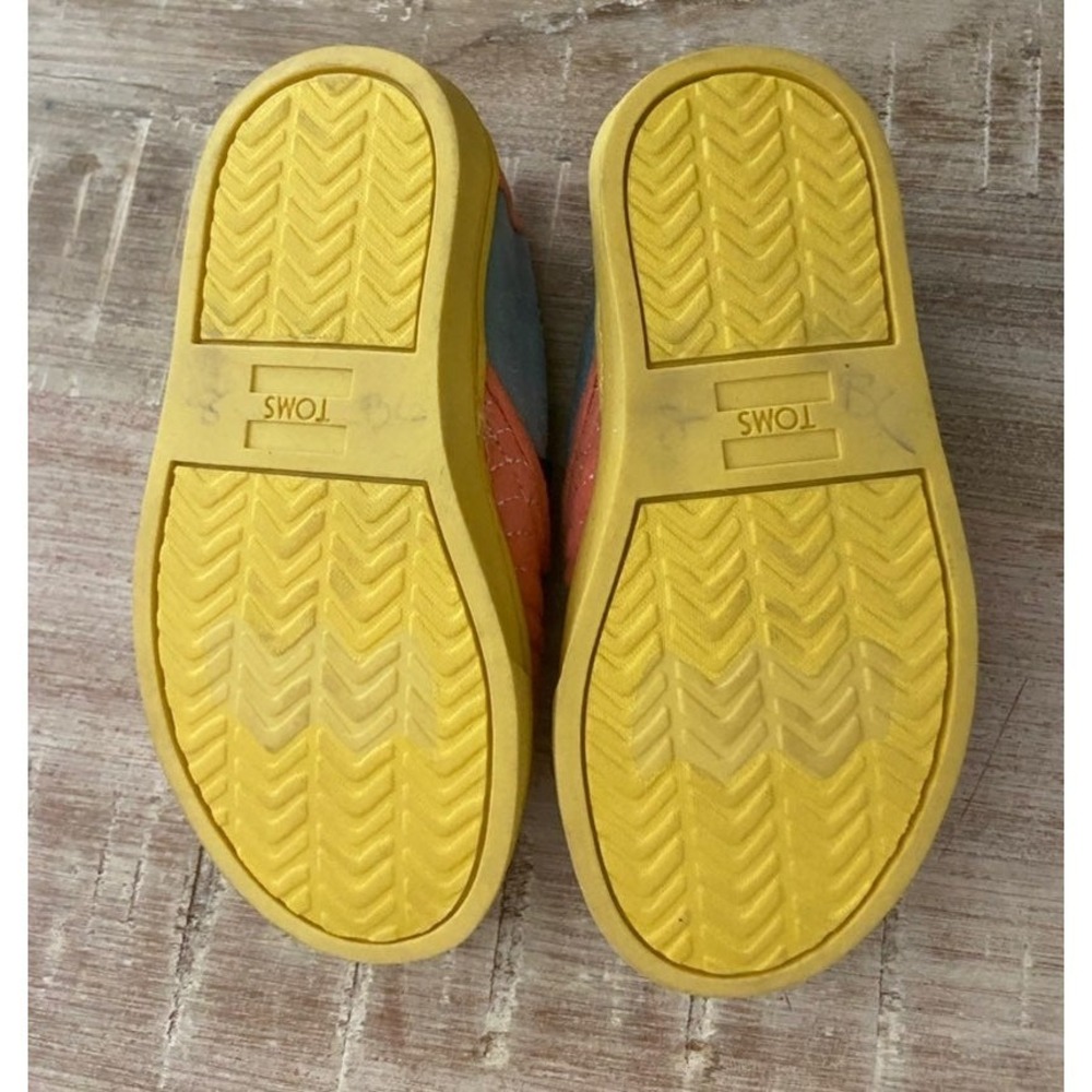 Girls Toddler Shoes - Toms Size 8 - Picture 4 of 4